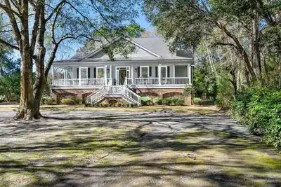 Image de Serene Golf Course retreat nestled in the heart of DeBordieu