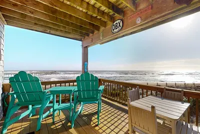 Image de Oceanfront- Tressa Terrace - Beachfront - Amazing Ocean Views - Large Pool