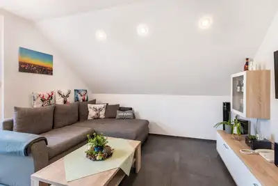 Image de Appartement 'Schwarzwaldpanorama, 76qm' avec vue sur les montagnes, terrasse partagée et Wi-Fi