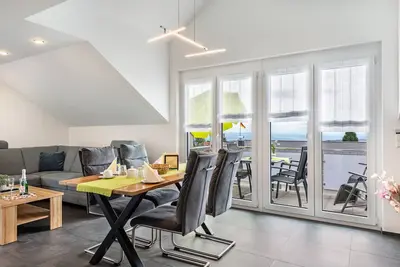 Image de Appartement 'Haus Fernsicht Wohnung Bergpanorama' avec vue sur les montagnes, balcon et Wi-Fi