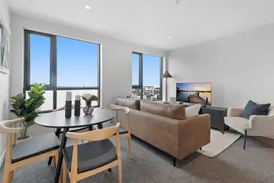 Image de Spectacular 2-Bed with Amenities & Sky-High Views