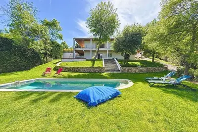 Image de Belle villa contemporaine - Hammam - Piscine - 25' de Cannes