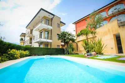 Image de Klimahouse Lake View: Luxus Wohnung mit Schwimmbad, 100m vom Strand