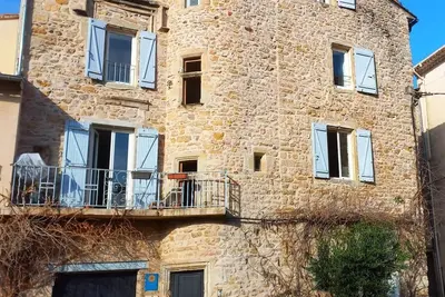 Image de Gite entre montagne et mer : La Tour de l'Ange, maison XVème.