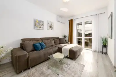 Image de Elegant apartment with Balcony