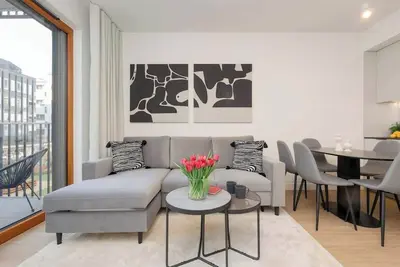 Image de Apartament z biurkiem w swietnej lokalizacji w warszawie