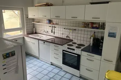 Image de GroĂźzĂĽge Wohnung fĂĽr FĂĽnf Erwachsene Oder Kinder