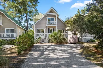 Image de 35 Davis Love Drive - New to Vrbo! Resort Access Included!