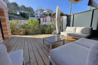 Image de Appartement T3 Rez-de-Jardin, à 500m du Centre d'Arcachon, Terrasse, Parking et Wifi