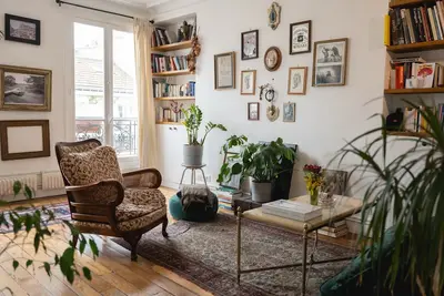 Image de Stunning 50m sunny and elegant Parisian flat - Next to Montmartre and subways