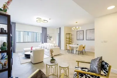 Image de Livbnb Suites - Burj Khalifa View 2br spacious apt