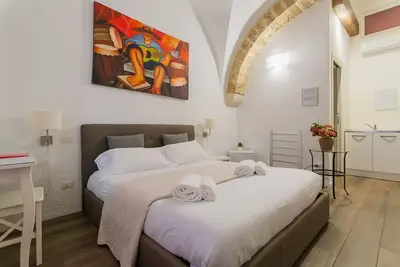Image de Candy Red Room by Wonderful Italy