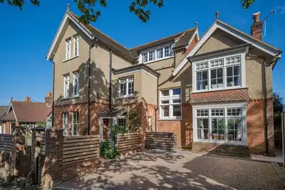A large detached house with sea view that sleeps 12 guests  in 6 bedrooms