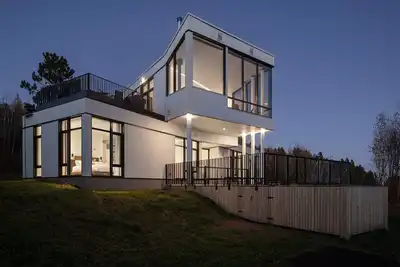 L'Embâcle: Chalet de luxe avec piscine, spa et vue