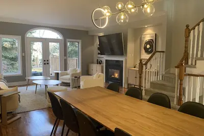 Image de Lovely Toronto TownHouse