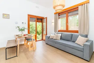 Image de El Huerto - Spacious apartment inside Masia