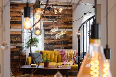Image de Napier House-Romantic Private Luxury mins to Beach