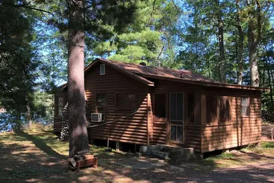 Image de Peaceful Pines on Little Round