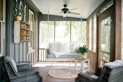 Image de Rustic Charm Meets Modern Flair | The Rusty Clover