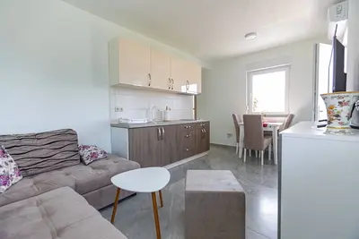 Image de House Aronija - Two Bedroom Apartment with Terrace (Rechts 1. Og)