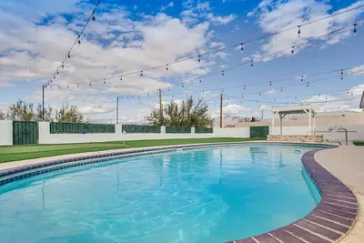Image de Sunny Arizona Oasis w/ Views - 2 Mi to Lake Havasu