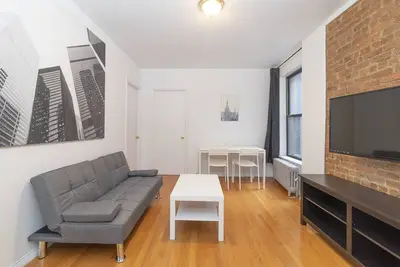 Image de Wonderful 2 Br on Ues Yorkville neighborhood