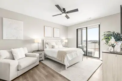 Image de Brand-New Lux Condo HotTub, InfinityPool & More! 106