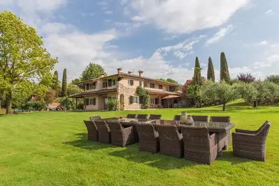 Image de Villa 'Minerva' avec vue sur lac, Wi-Fi et climatisation
