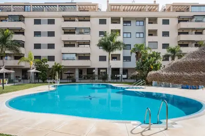 Image de Appartement 'Playa Marinsa Beach piscina y padel' avec vue sur la mer, Wi-Fi et climatisation