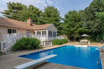 Image de Lots of space for a big family reunion, privacy, Heated pool