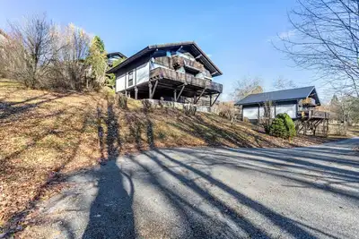 Image de Appartement de vacances \"Vorauf - Rosenbauer\" avec vue sur les montagnes, terrasse privée et Wi-Fi