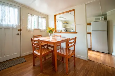 Image de Pine Lake: 2-Bedroom Cottage #5 \"Lodgepole Pine\"