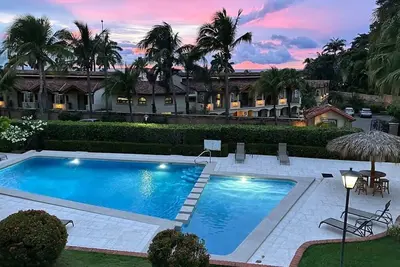 Image de 2bd Condo with Pool Near Beach