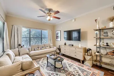 Image de Austin 4br Townhome + Walk to West Campus