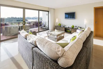 Image de Premier nº 39 - Luxury, spacious apartment