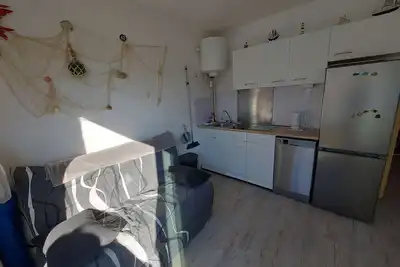 Image de Appartement T2 Ă Marseillan Plage : terrasse, jardin, parking, proche plage et commerces