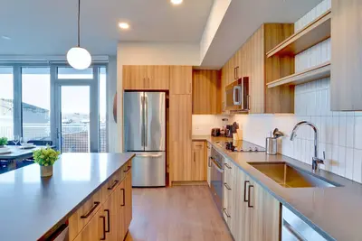 Image de Modern Clarendon Apt Close to Metro