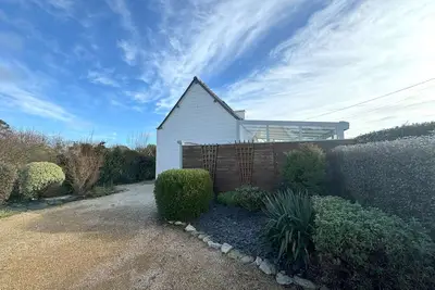 Image de Maison avec Wifi, véranda, à 320m de la mer et à 500m de la plage, à Trégastel
