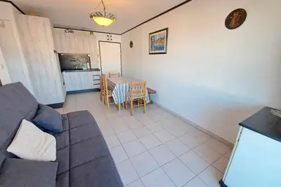 Image de Appartement 2 pièces climatisé avec balcon, garage et piscine à Marseillan