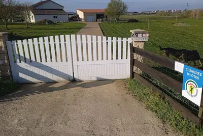 Image de Évasion Tranquille entre Briey et Longuyon - Chambre d'Hôtes sur 5 Hectares