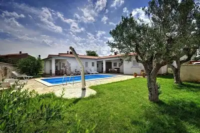 Image de Maison de vacances Pula pour 1 - 11 personnes avec 6 chambres Ă coucher - Maison de vacances