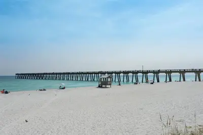 Image de ⭐Gulf + Sound Views-Across the Street from Beach-Pool-3br Gulf Island 221⭐