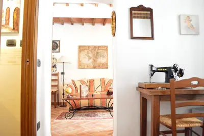 Wi Fi Fiber Cozy Studio with \"Trunk\"