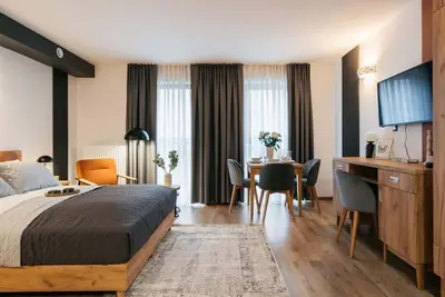 Orso City Studio with king size bed