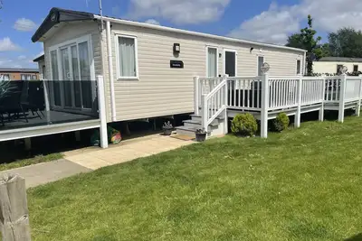 Image de Immaculate 6 berth home with a large luxury hot tub at Tattershall Lakes