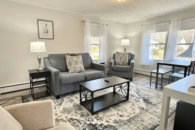 Image de 2 Br Apt Walkable to inside Park! [Acadia Outpost]