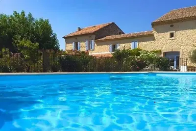 Image de Superbe Mas Provençal 1800 au coeur de la Drôme - Parc 2000 m2 - 5 km Grignan
