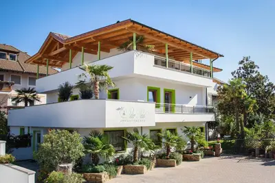 Studio 'Peter Paul Penegal' avec vue sur les montagnes et terrasse partagée