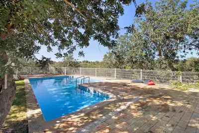 Villa 'Casa Da Maria Teresa V3' avec piscine partagée, Wi-Fi et climatisation