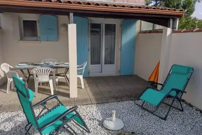 Image de Maison de vacances 'Pour Une Halte Sur Oléron' avec terrasse partagée